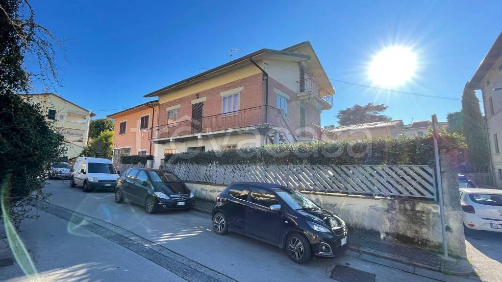 casa indipendente in vendita a Monsummano Terme