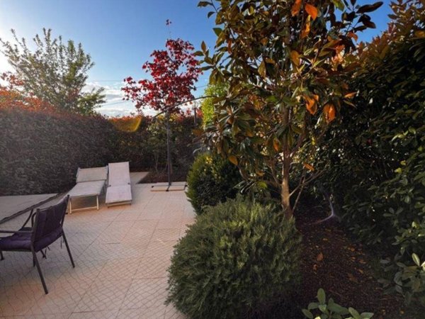 casa indipendente in vendita a Monsummano Terme in zona Uggia