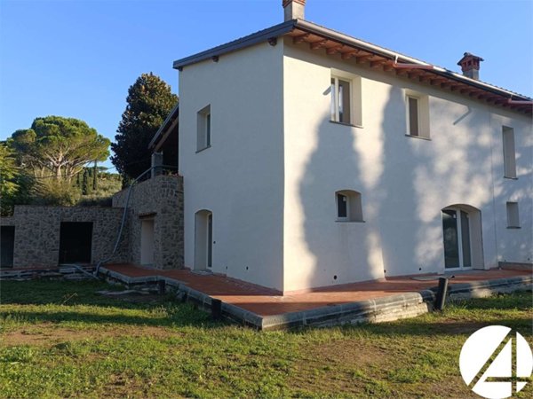 casa indipendente in vendita a Monsummano Terme in zona Montevettolini