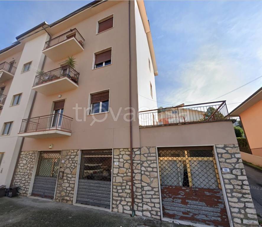 appartamento in vendita a Monsummano Terme