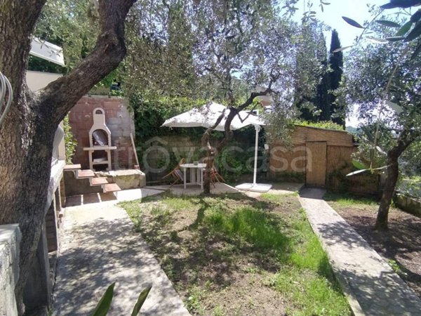 appartamento in vendita a Monsummano Terme