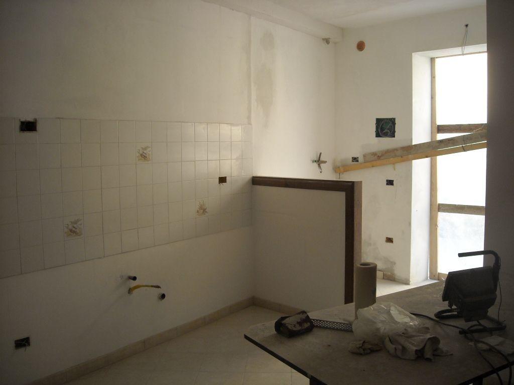 appartamento in vendita a Monsummano Terme