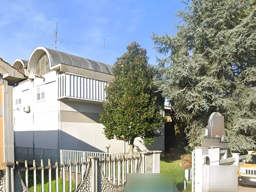 locale di sgombero in vendita a Monsummano Terme