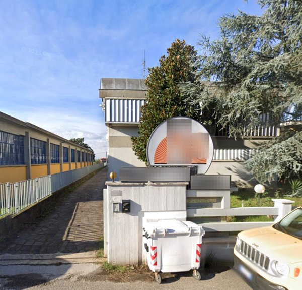 locale di sgombero in vendita a Monsummano Terme