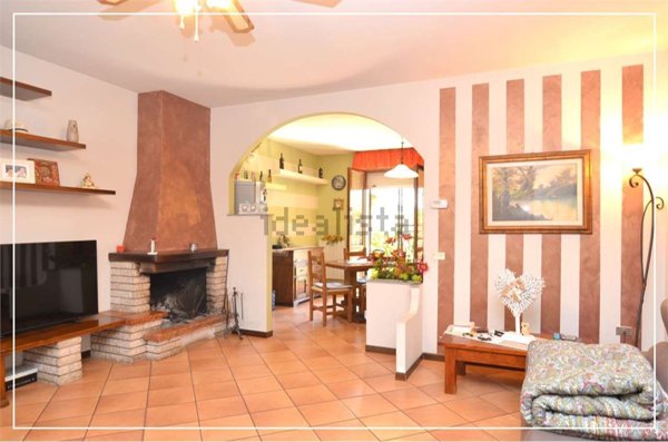 casa indipendente in vendita a Monsummano Terme