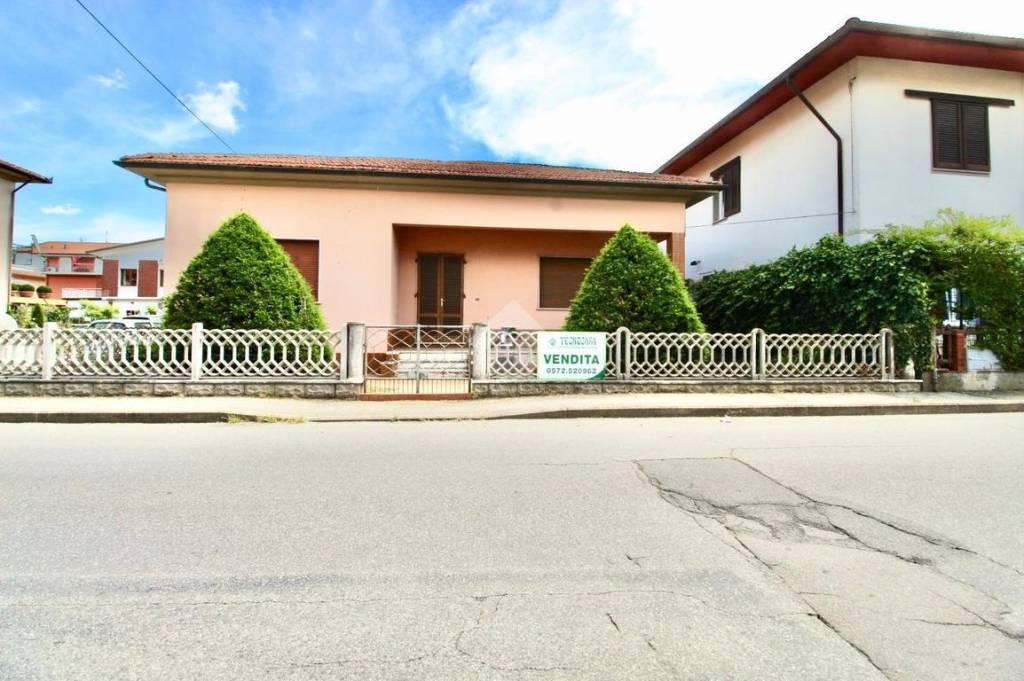 casa indipendente in vendita a Monsummano Terme