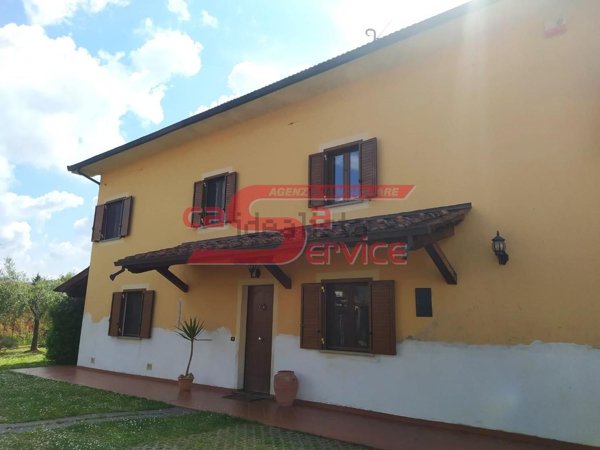 casa indipendente in vendita a Monsummano Terme