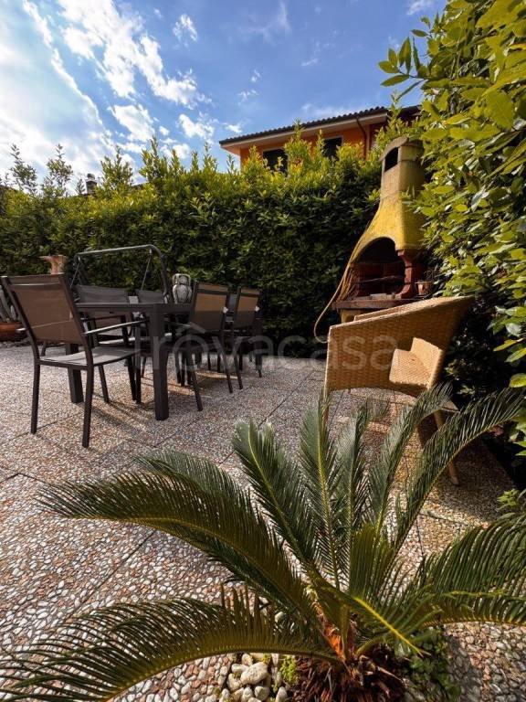appartamento in vendita a Monsummano Terme