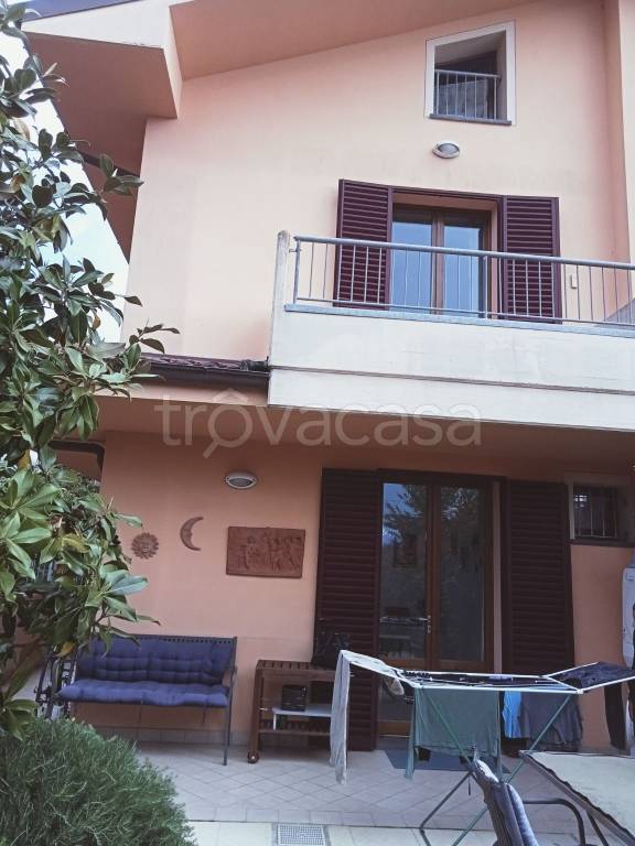 casa indipendente in vendita a Monsummano Terme