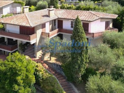 casa indipendente in vendita a Monsummano Terme in zona Grotta Parlanti