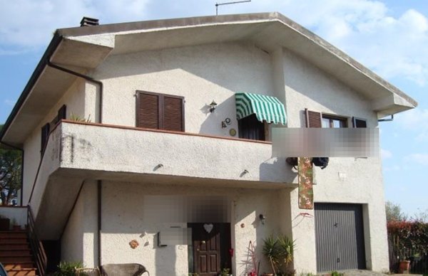 casa indipendente in vendita a Monsummano Terme