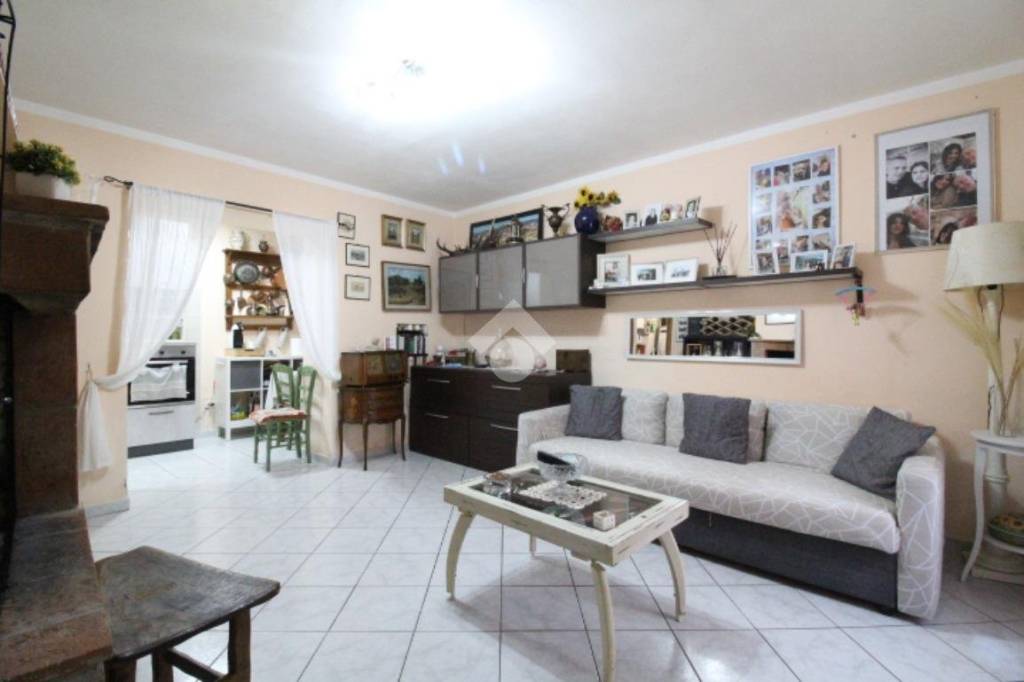 casa indipendente in vendita a Monsummano Terme