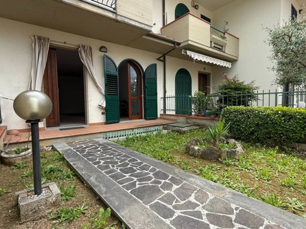 casa indipendente in vendita a Monsummano Terme