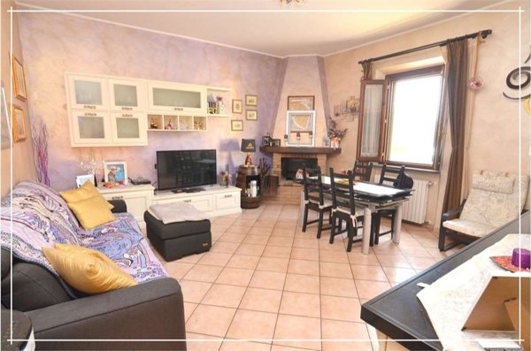 appartamento in vendita a Monsummano Terme in zona Pozzarello