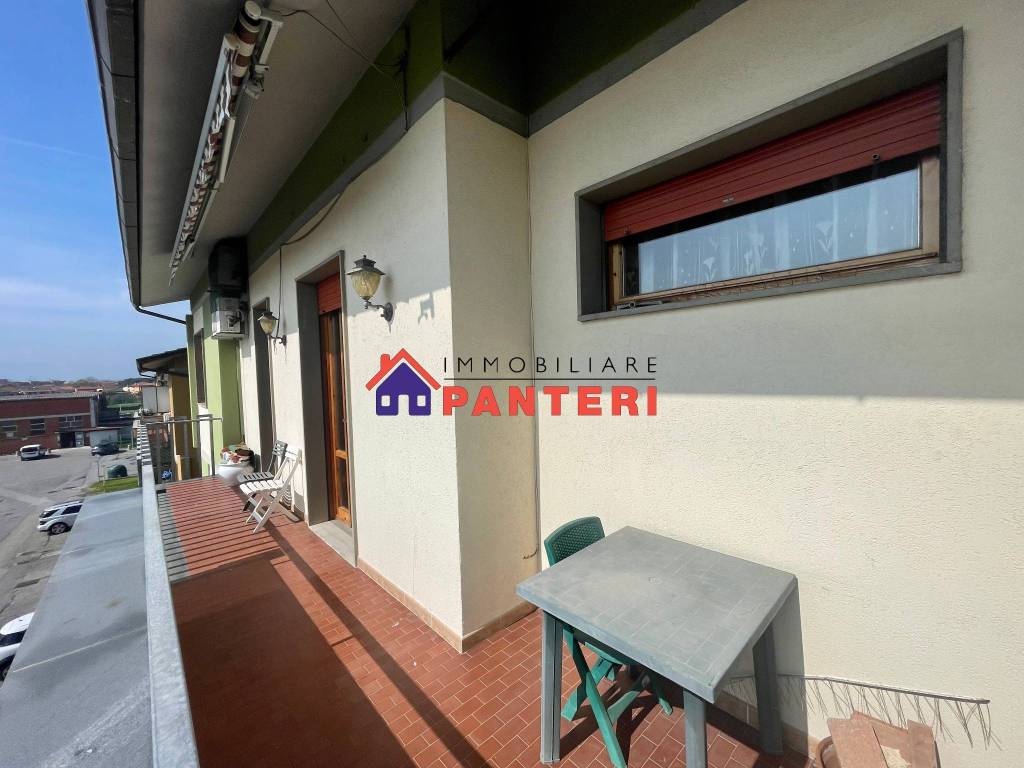 appartamento in vendita a Monsummano Terme