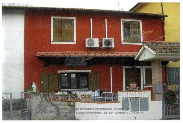 casa indipendente in vendita a Monsummano Terme