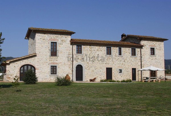 casa indipendente in vendita a Monsummano Terme
