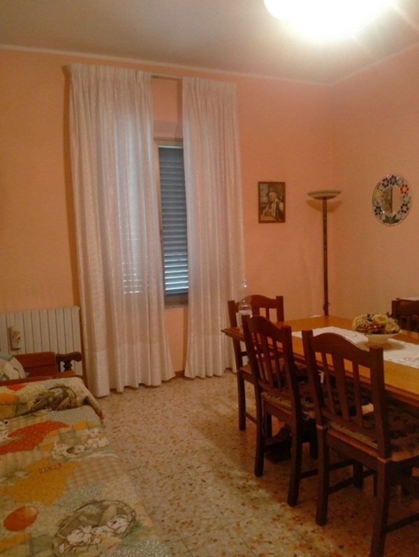 casa indipendente in vendita a Monsummano Terme