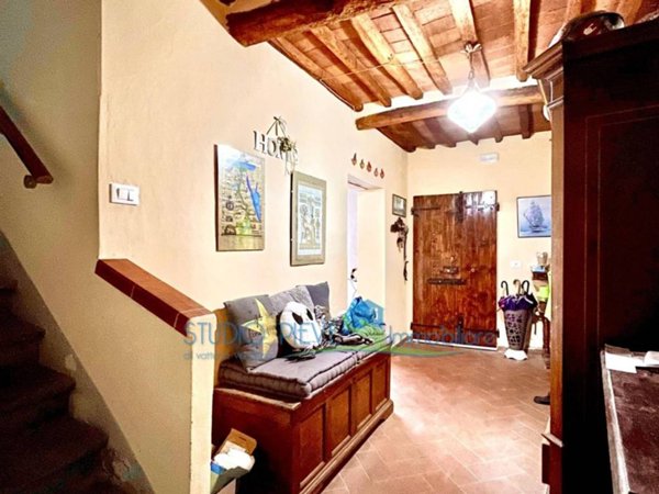 casa indipendente in vendita a Monsummano Terme in zona Pozzarello