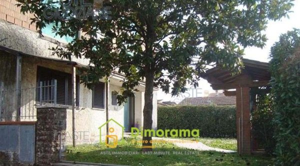 casa indipendente in vendita a Monsummano Terme