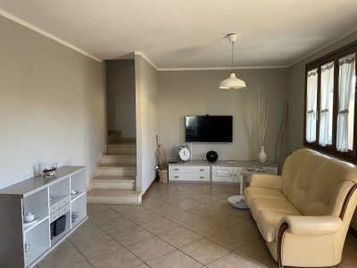 casa indipendente in vendita a Monsummano Terme in zona Bizzarrino