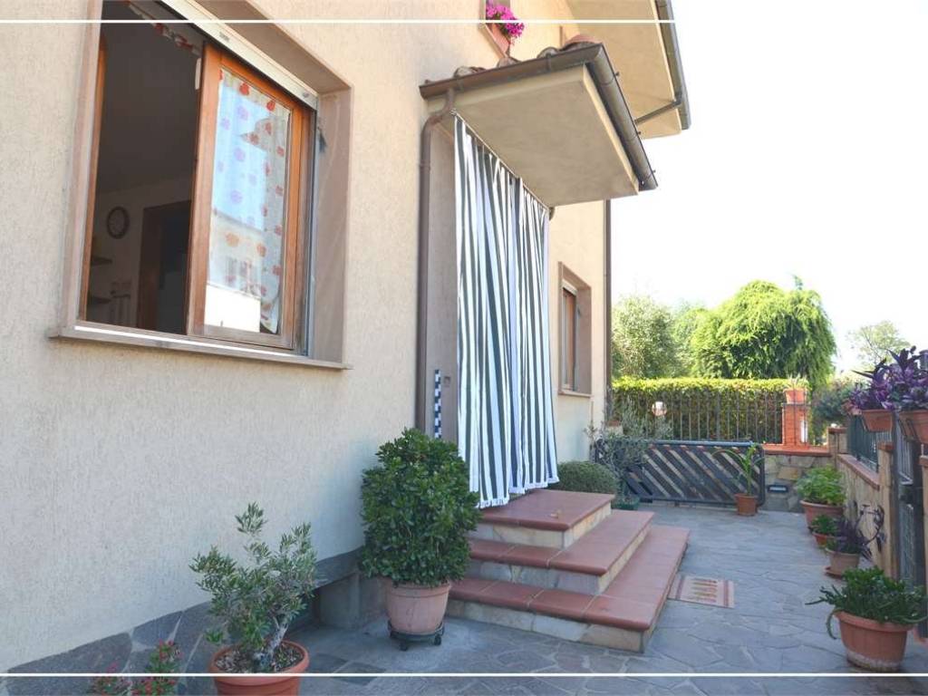 casa indipendente in vendita a Monsummano Terme in zona Grotta Parlanti