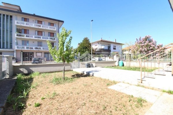 appartamento in vendita a Monsummano Terme