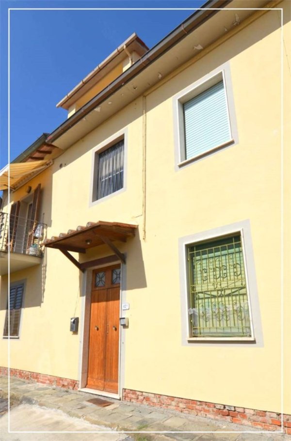 appartamento in vendita a Monsummano Terme