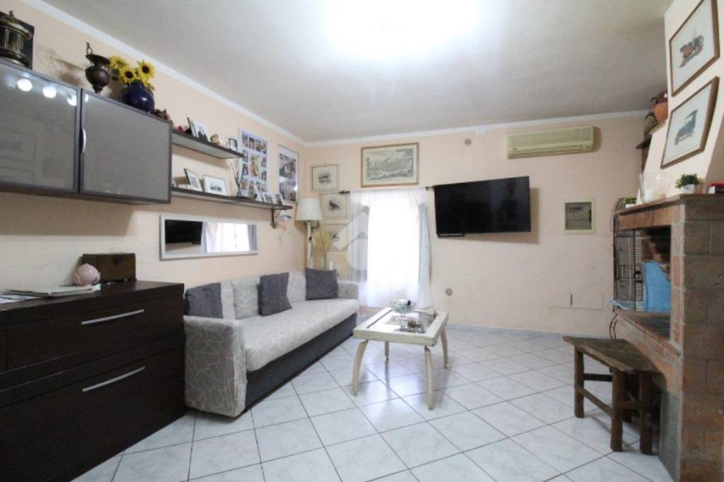 casa indipendente in vendita a Monsummano Terme