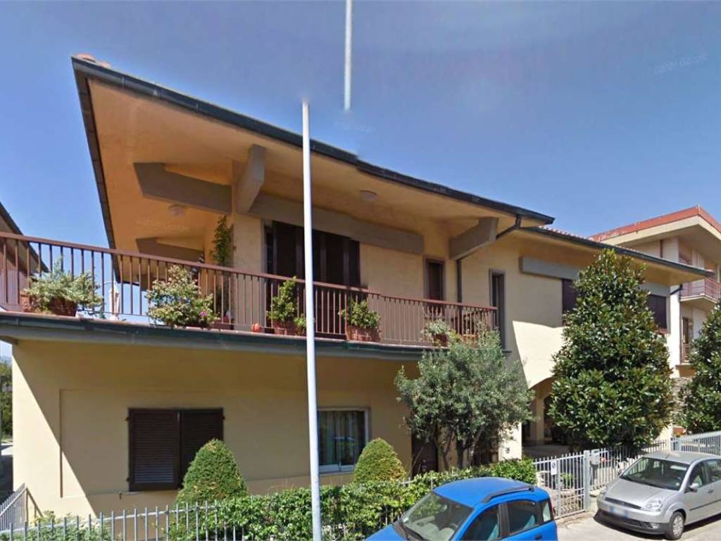 appartamento in vendita a Monsummano Terme
