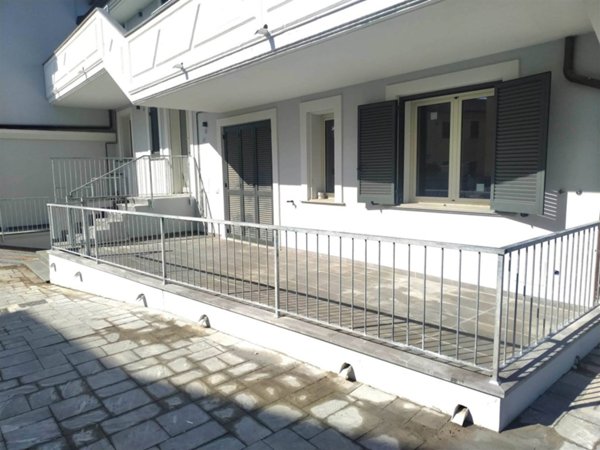 appartamento in vendita a Monsummano Terme in zona Violi