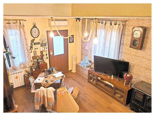 casa indipendente in vendita a Monsummano Terme in zona Bizzarrino