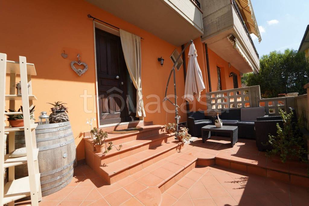 casa indipendente in vendita a Monsummano Terme in zona Cintolese