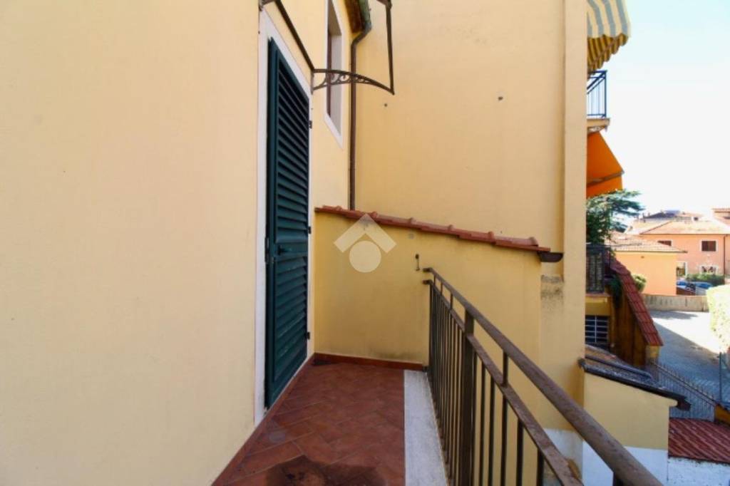casa indipendente in vendita a Monsummano Terme
