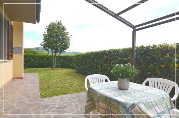 casa indipendente in vendita a Monsummano Terme in zona Cintolese