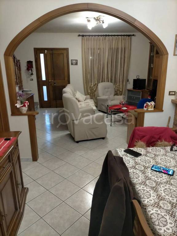 casa indipendente in vendita a Monsummano Terme in zona Cintolese