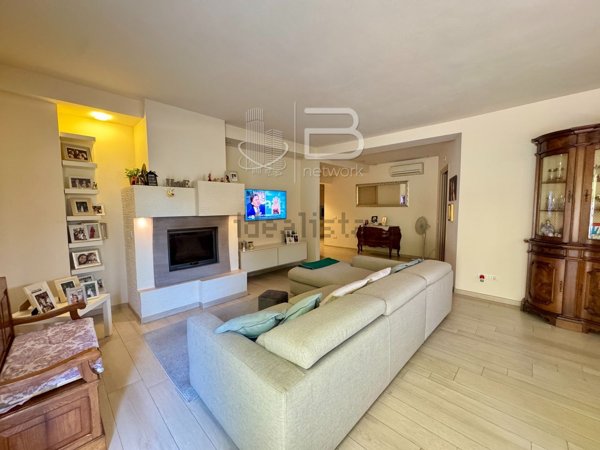 casa indipendente in vendita a Monsummano Terme in zona Grotta Parlanti