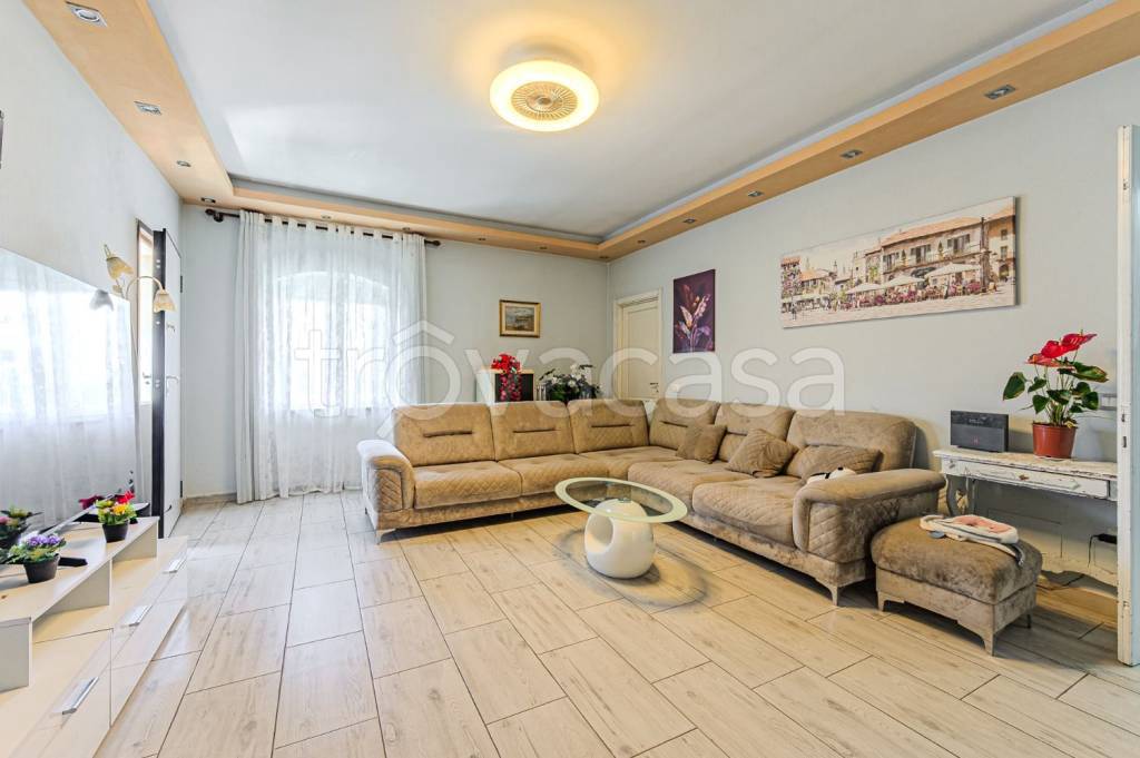 casa indipendente in vendita a Monsummano Terme