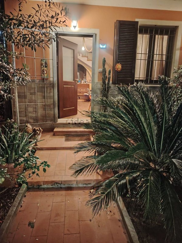 casa indipendente in vendita a Monsummano Terme