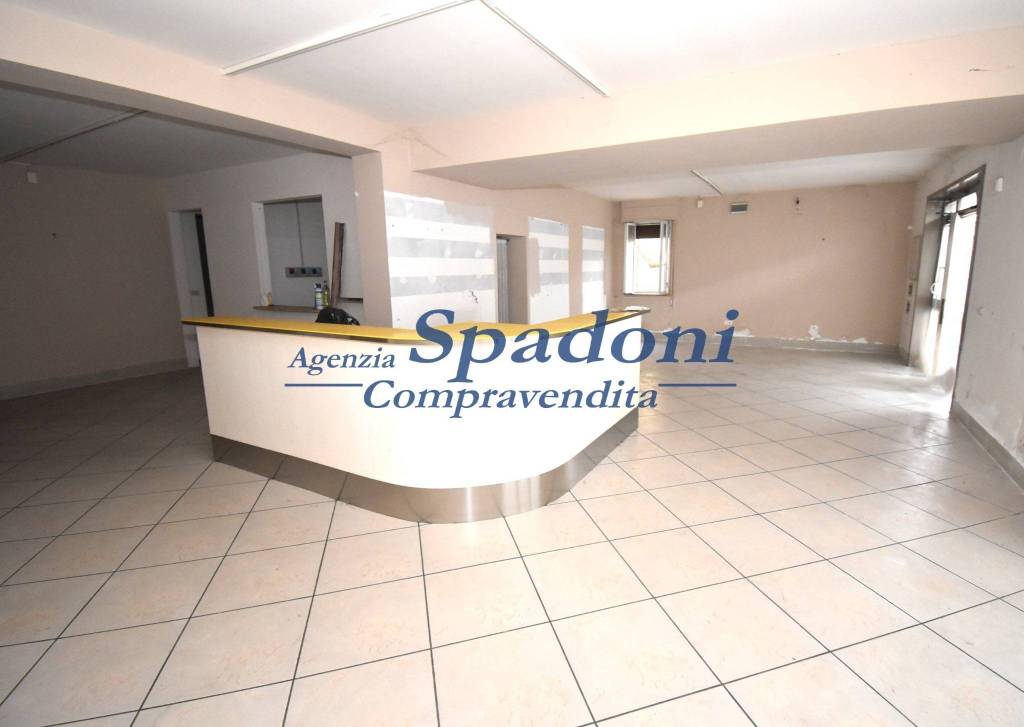 negozio in vendita a Monsummano Terme