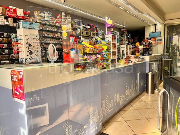 negozio in vendita a Monsummano Terme