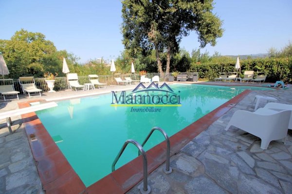 casa indipendente in vendita a Monsummano Terme