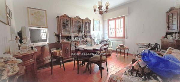casa indipendente in vendita a Monsummano Terme