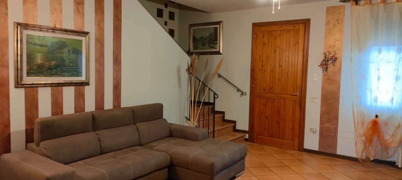 casa indipendente in vendita a Monsummano Terme