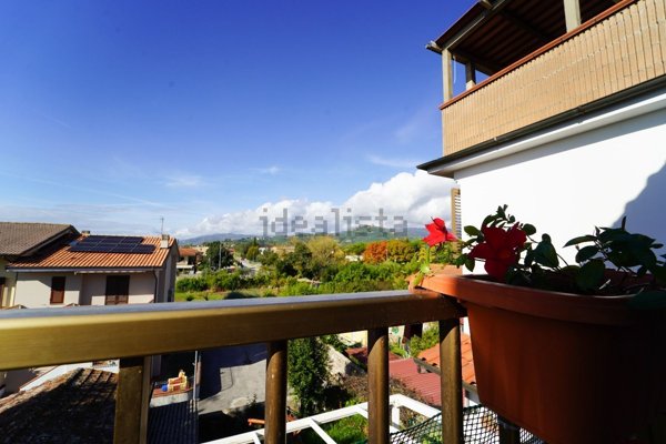 appartamento in vendita a Monsummano Terme