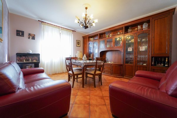 appartamento in vendita a Monsummano Terme