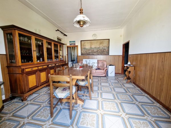 appartamento in vendita a Monsummano Terme in zona Uggia