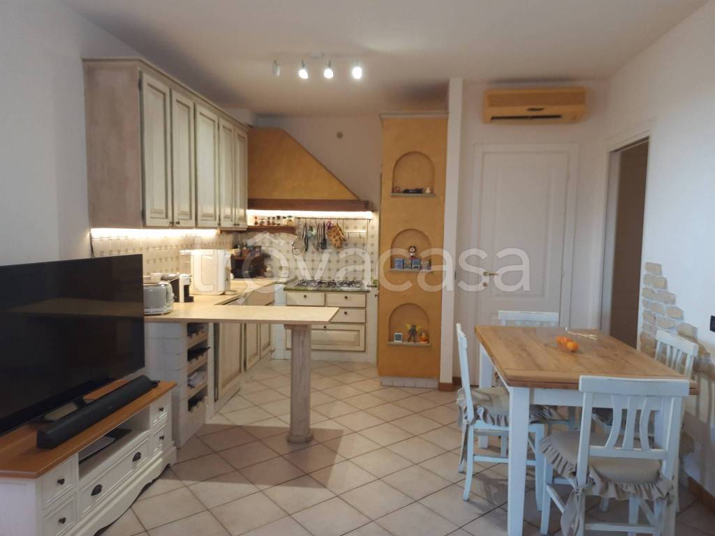 appartamento in vendita a Monsummano Terme