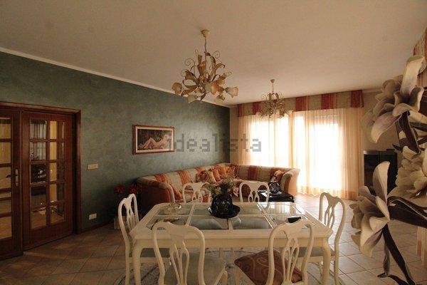 appartamento in vendita a Monsummano Terme