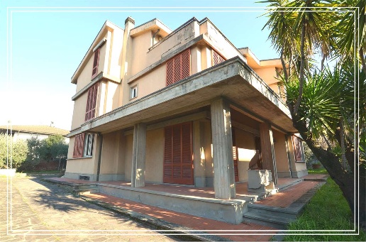 casa indipendente in vendita a Monsummano Terme